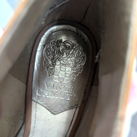 Vince Camuto Peep Toe Zipper Up Caramel Leather Heels - US Women's 8.5 - Picture 5 of 10